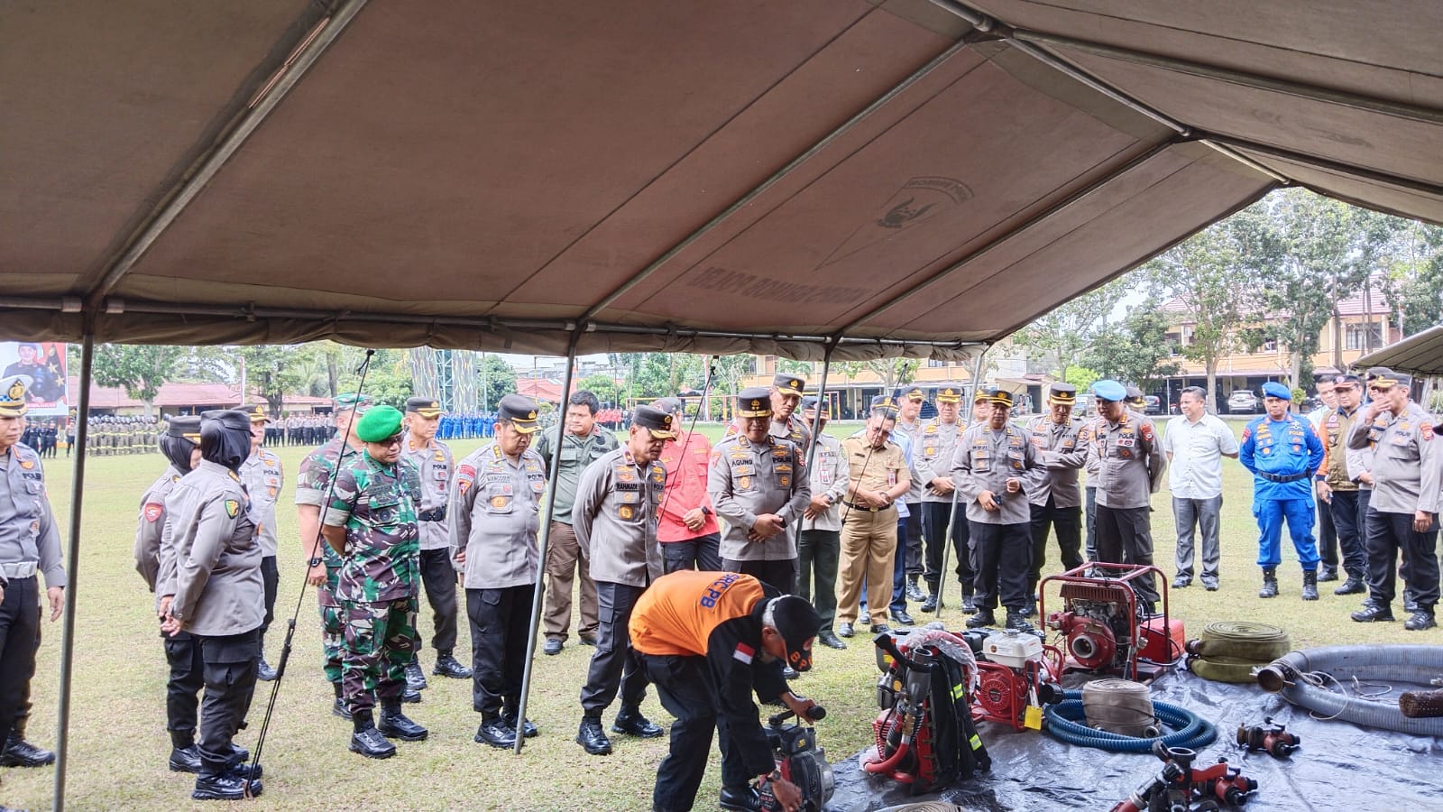 Asops Kapolri Cek Peralatan Penanganan Karhutla di Riau