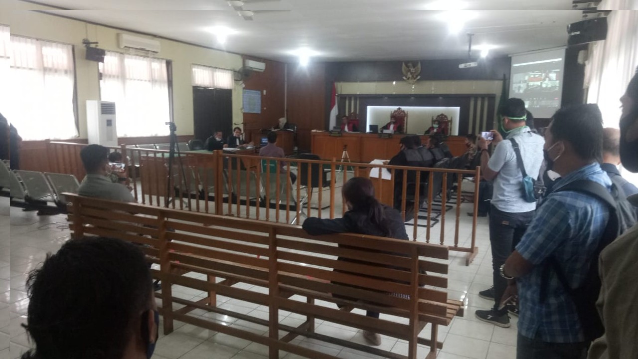 Hakim Sebut  Ketua DPRD Riau Bengak