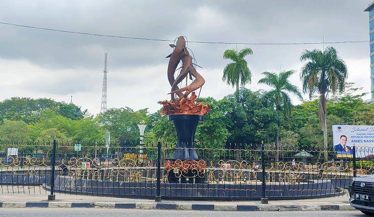 Perbaikan Selesai, Tugu Selais Pekanbaru Kembali Berdiri Kokoh