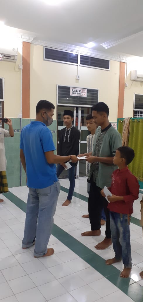 Riyan, Anak Yatim Asal Rumbai Tagih Janji Sekolah Gratis dari Gubernur Riau
