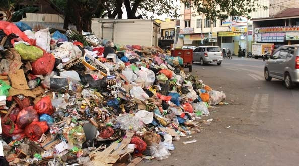 DPRD Pekanbaru Minta Lelang Pengelolaan Sampah Dihentikan