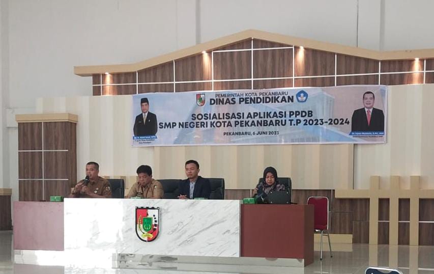 Disdik Kota Pekanbaru Sosialisasikan Aplikasi PPDB kepada Kepala SMP Negeri se-Pekanbaru