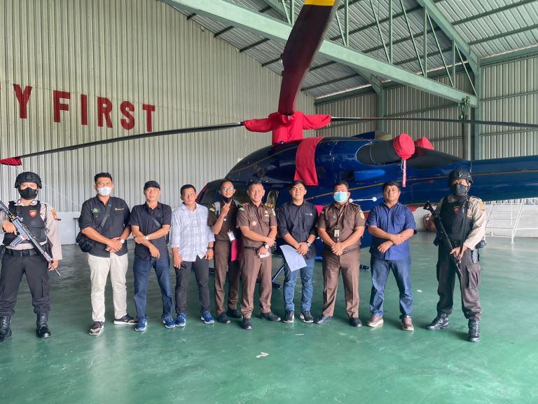 Kejagung Sita Aset dan Helikopter Bos Duta Palma