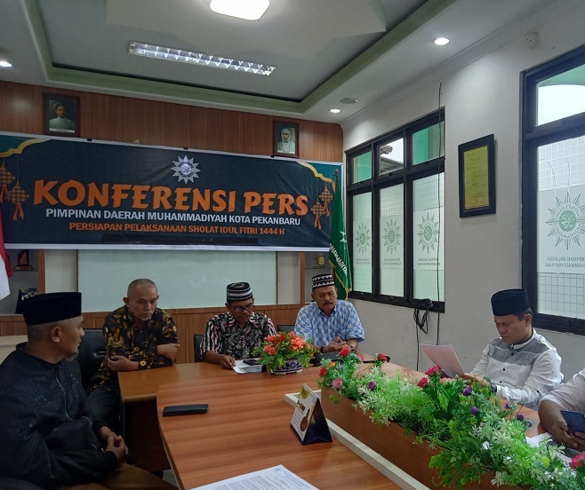 Lebaran Lebih Awal, Muhammadiyah Pekanbaru Imbau Warganya Tunda Open House